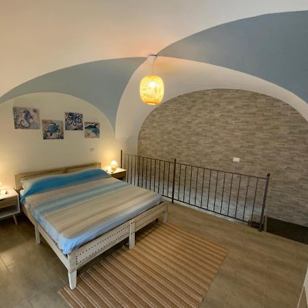 Nuovissimo Appartamento Indipendente Al Centro !! Катанія Екстер'єр фото