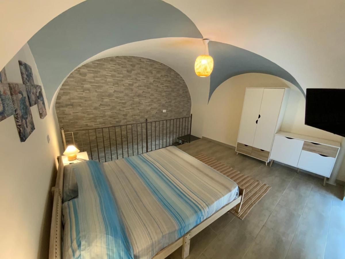 Nuovissimo Appartamento Indipendente Al Centro !! Катанія Екстер'єр фото