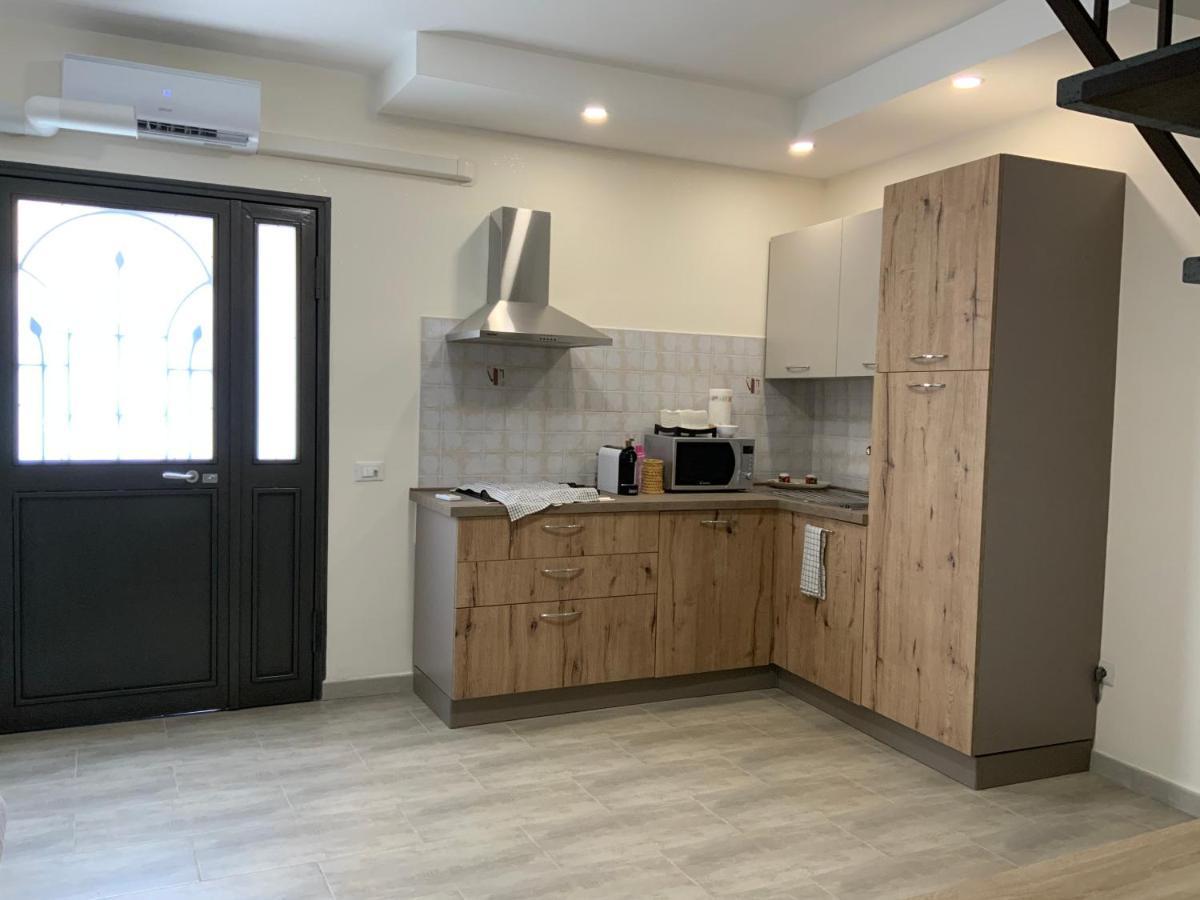 Nuovissimo Appartamento Indipendente Al Centro !! Катанія Екстер'єр фото